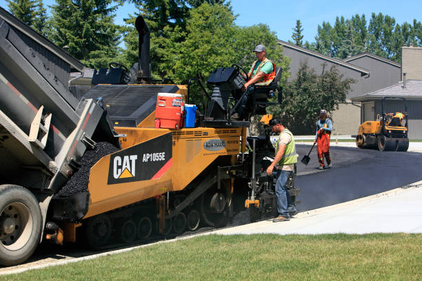 Best Commercial Driveway Pavers  in Greendale, WI